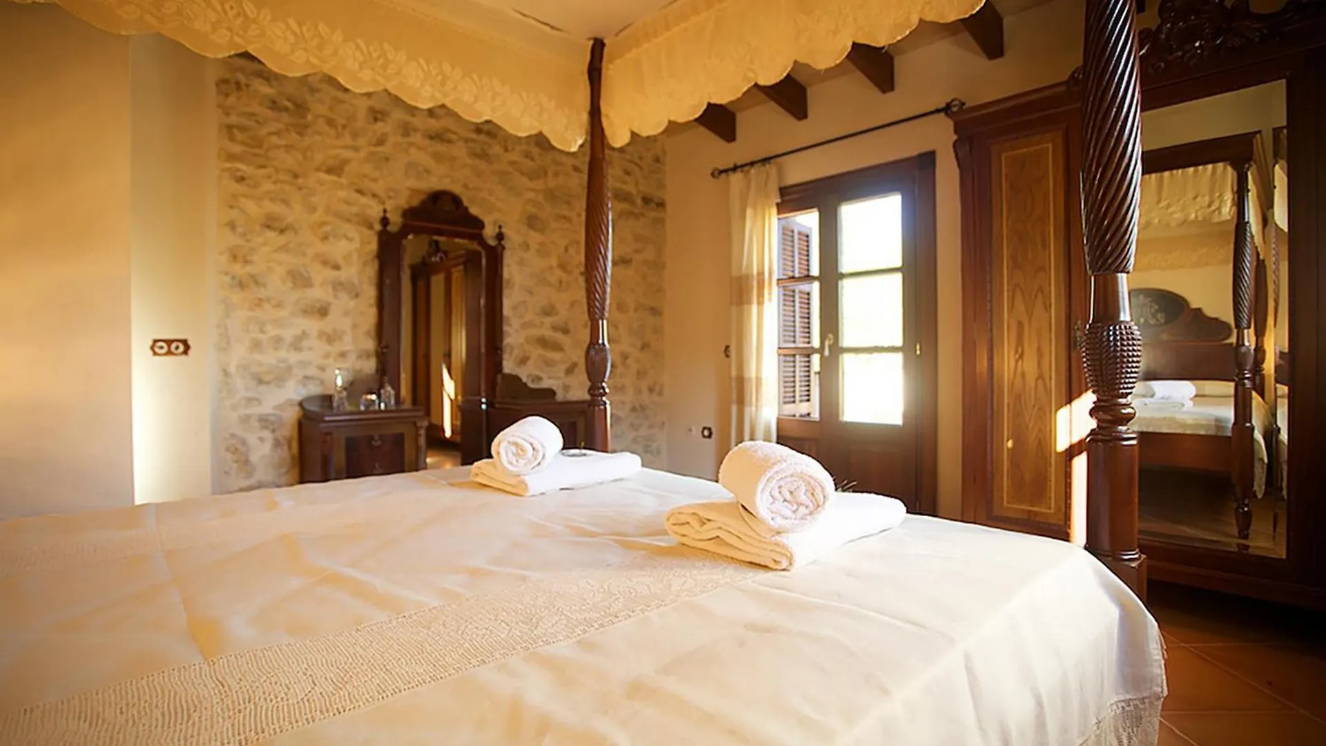 Country House In A Peaceful Rural Setting For Large Groups Petra  Spanien